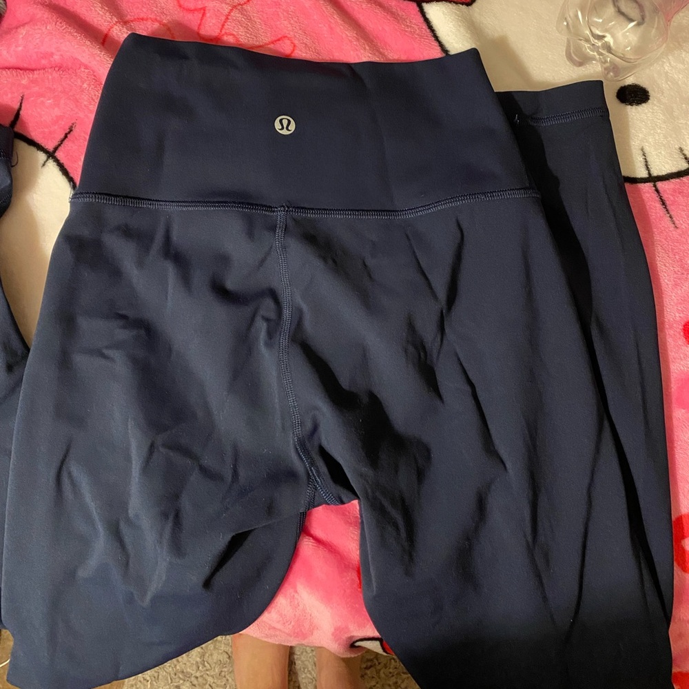 Lulu lemon wunder train leggings Size 4